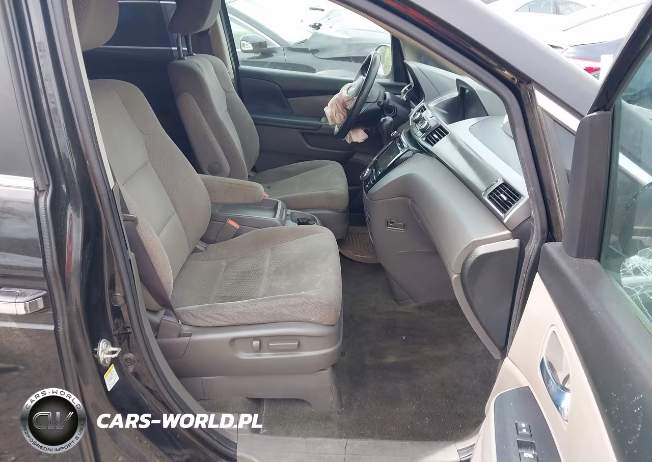 2016 Honda Odyssey Se VIN:5FNRL5H39GB075933 - 5
