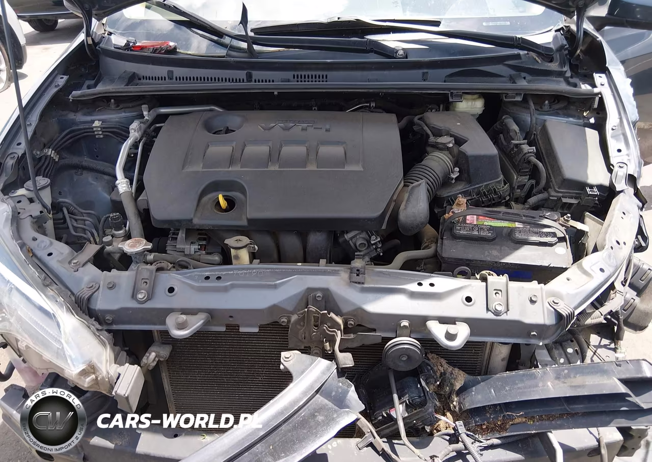 2018 Toyota Corolla Le VIN:2T1BURHE1JC995543 - 10