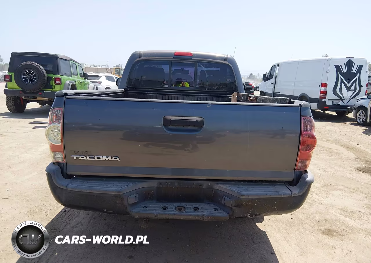 2014 Toyota Tacoma VIN:5TFNX4CN0EX032736 - 16