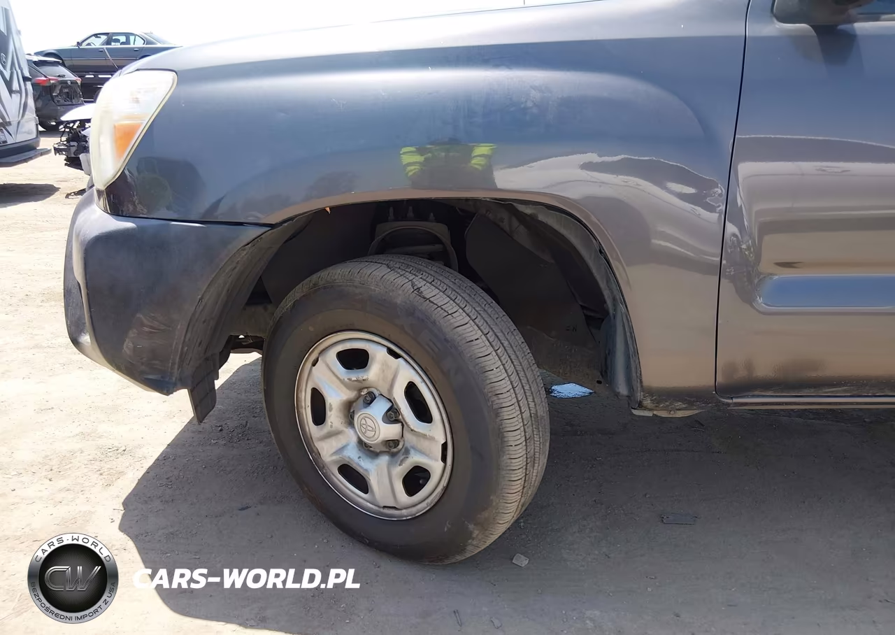 2014 Toyota Tacoma VIN:5TFNX4CN0EX032736 - 6