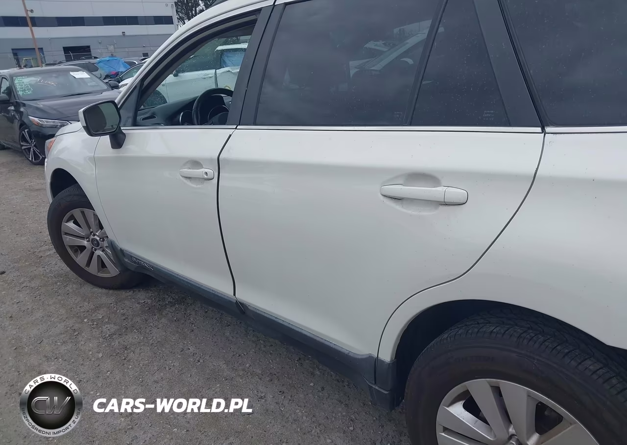 2015 Subaru Outback 2.5I Premium VIN:4S4BSBCC4F3232754 - 15