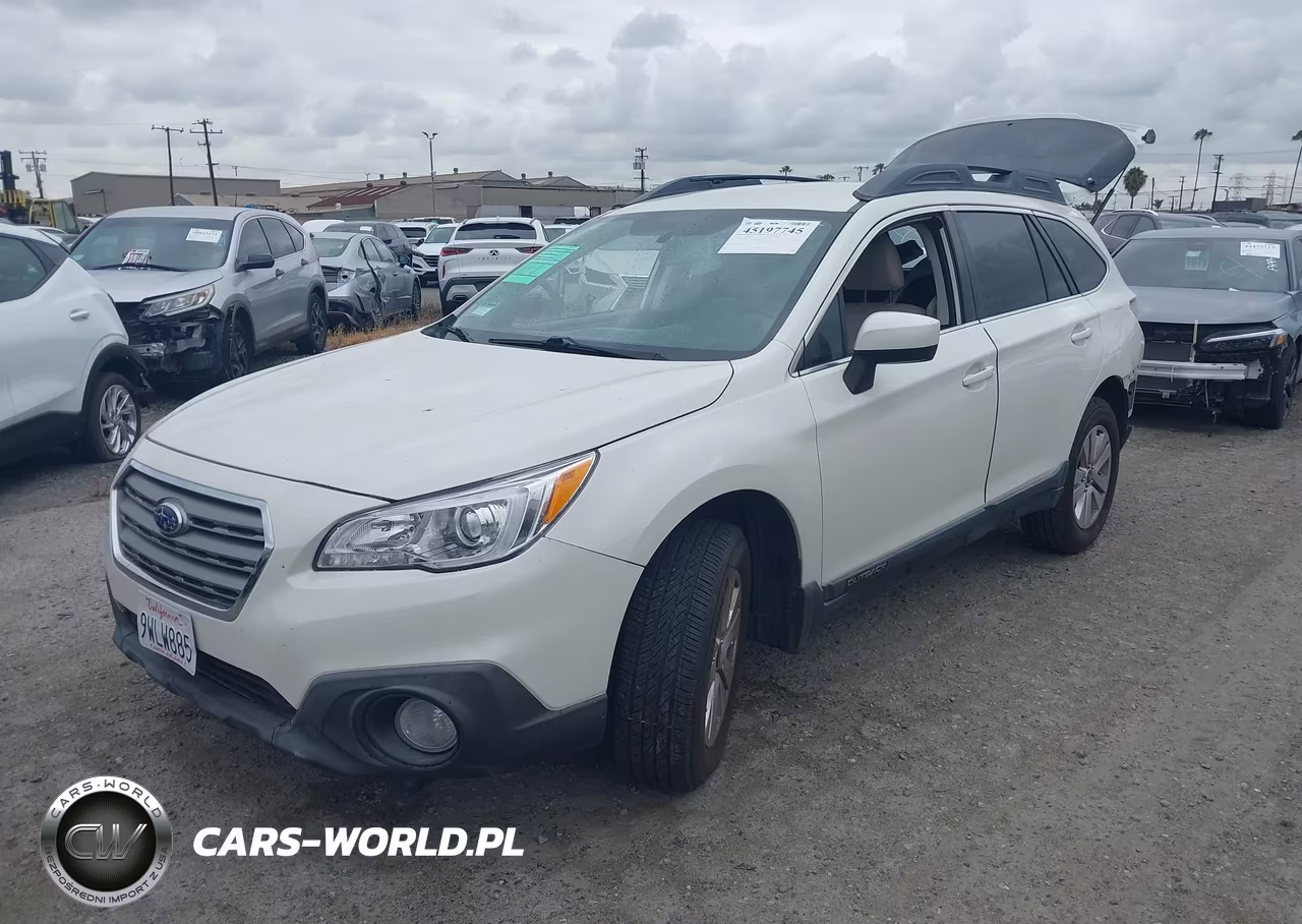 2015 Subaru Outback 2.5I Premium VIN:4S4BSBCC4F3232754 - 2