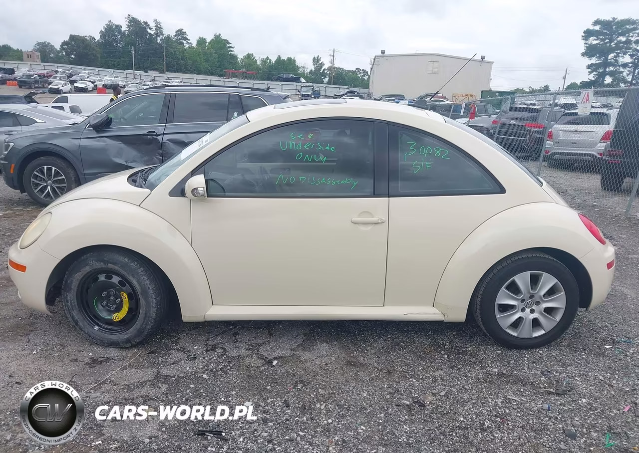 2009 Volkswagen New Beetle 2.5L VIN:3VWRW31C79M517612 - 14