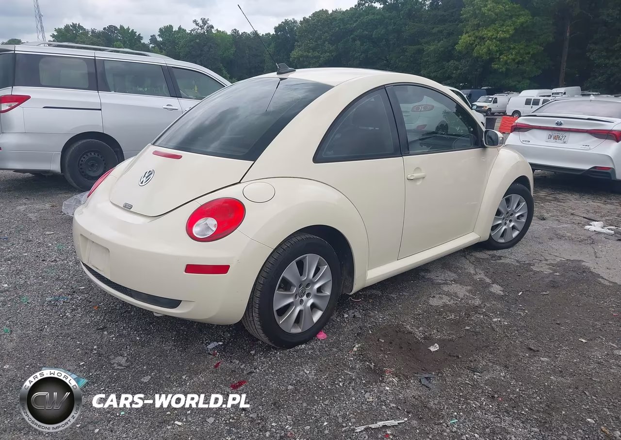 2009 Volkswagen New Beetle 2.5L VIN:3VWRW31C79M517612 - 4
