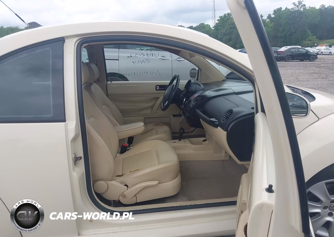 2009 Volkswagen New Beetle 2.5L VIN:3VWRW31C79M517612 - 5
