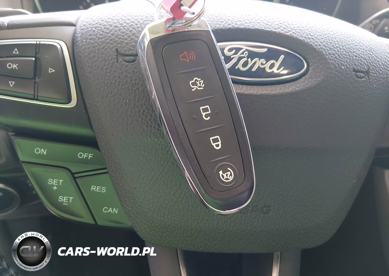 2017 Ford Focus Titanium VIN:1FADP3N25HL240461 - 11