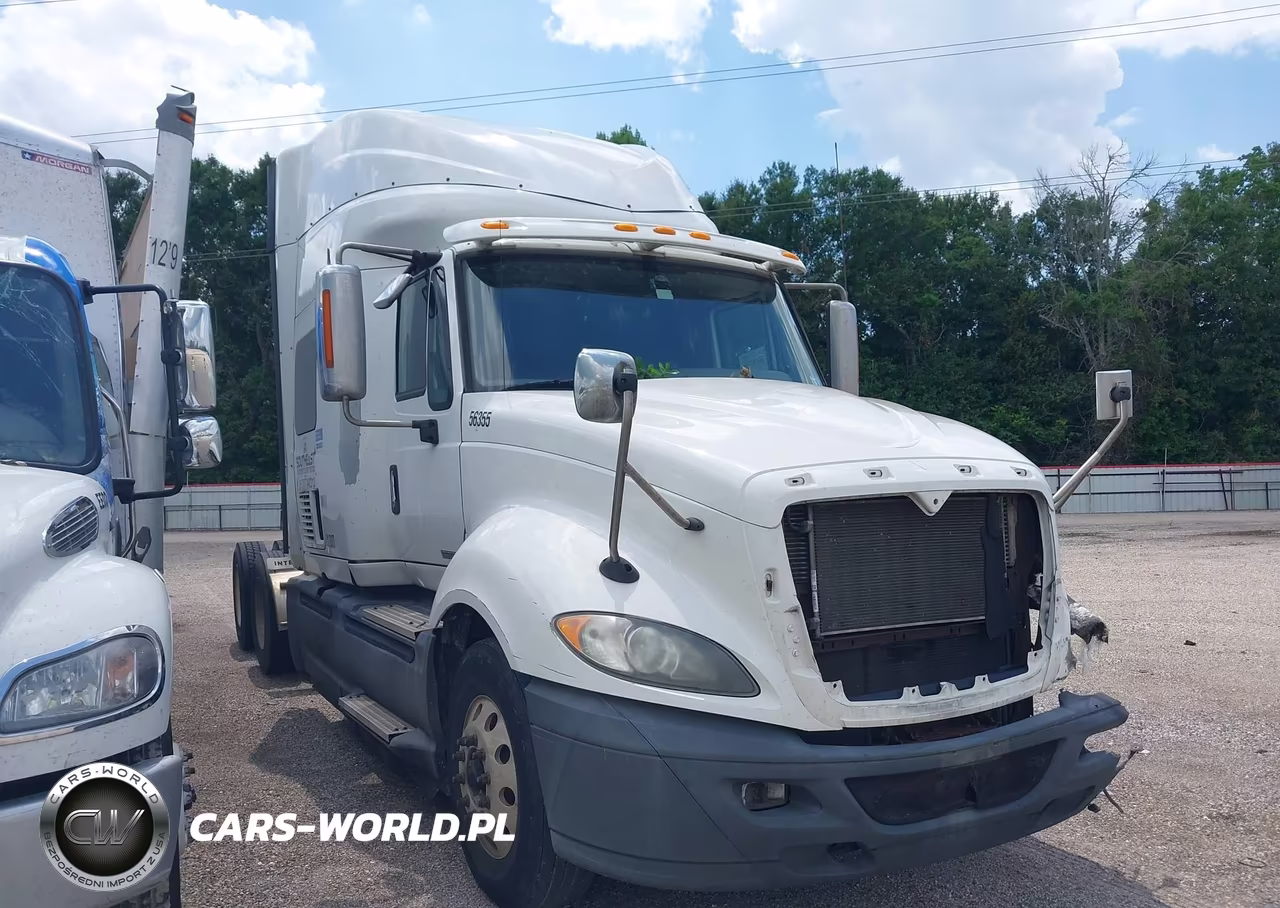 2016 International Prostar – zdjęcie 1 z 15