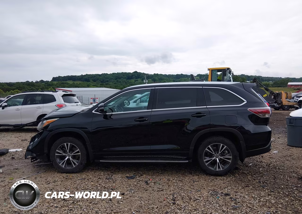 2016 Toyota Highlander Xle V6 VIN:5TDKKRFH1GS152090 - 14
