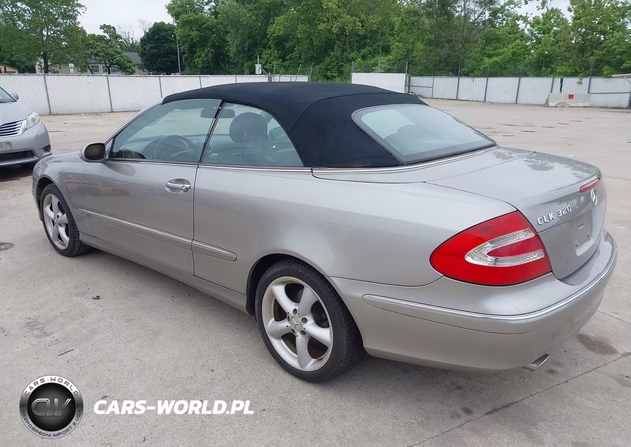 2005 Mercedes-Benz Clk 320 VIN:WDBTK65J45F152880 - 3