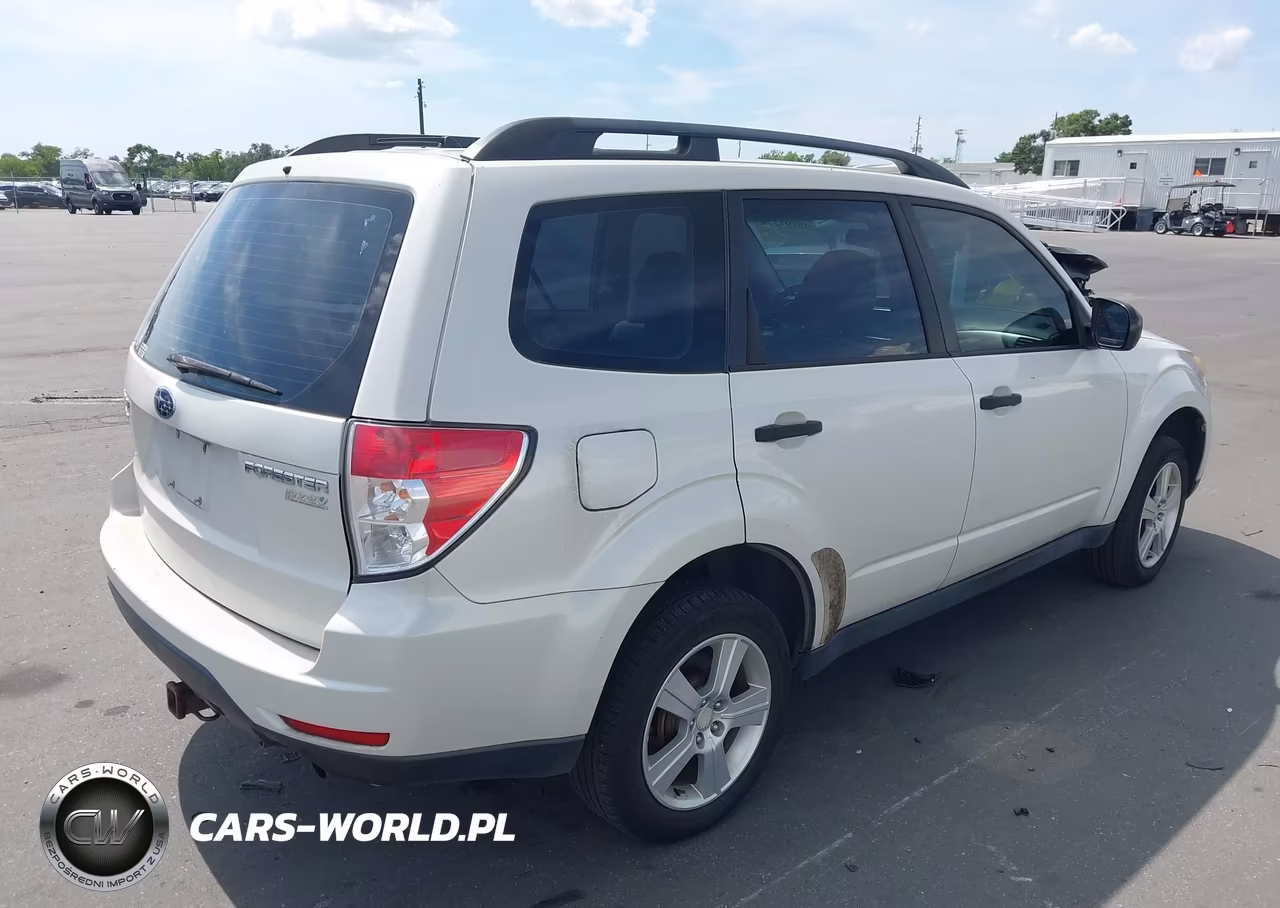 2012 Subaru Forester 2.5X VIN:JF2SHABC3CH423743 - 4