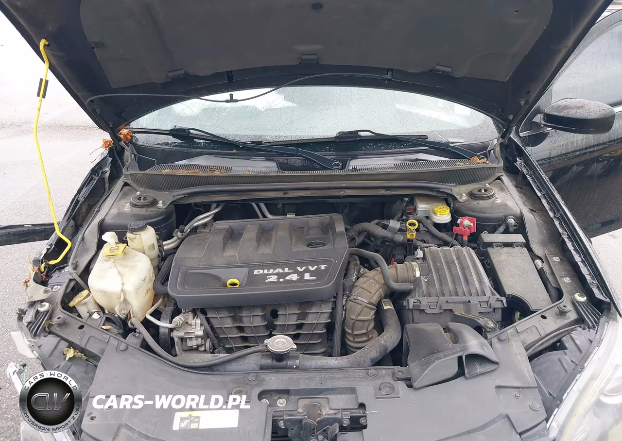 2014 Chrysler 200 Touring VIN:1C3CCBBBXEN198065 - 10