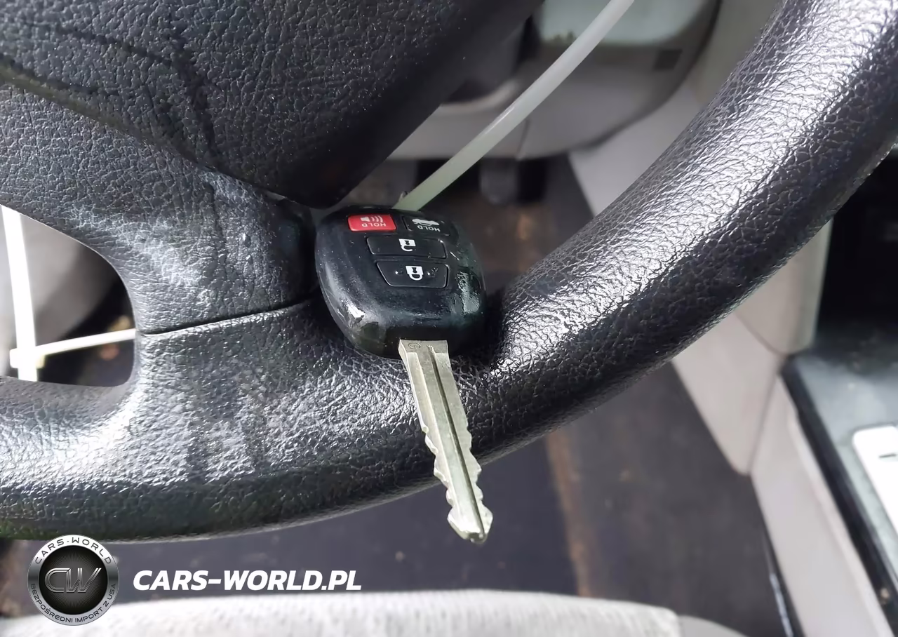 2013 Toyota Camry Le VIN:4T4BF1FK7DR311091 - 11