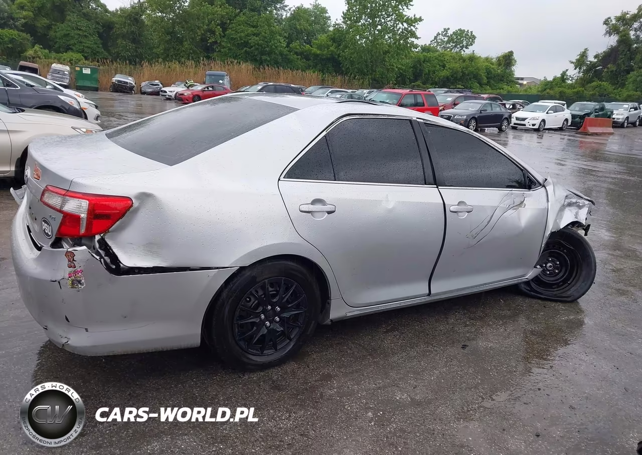 2013 Toyota Camry Le VIN:4T4BF1FK7DR311091 - 16