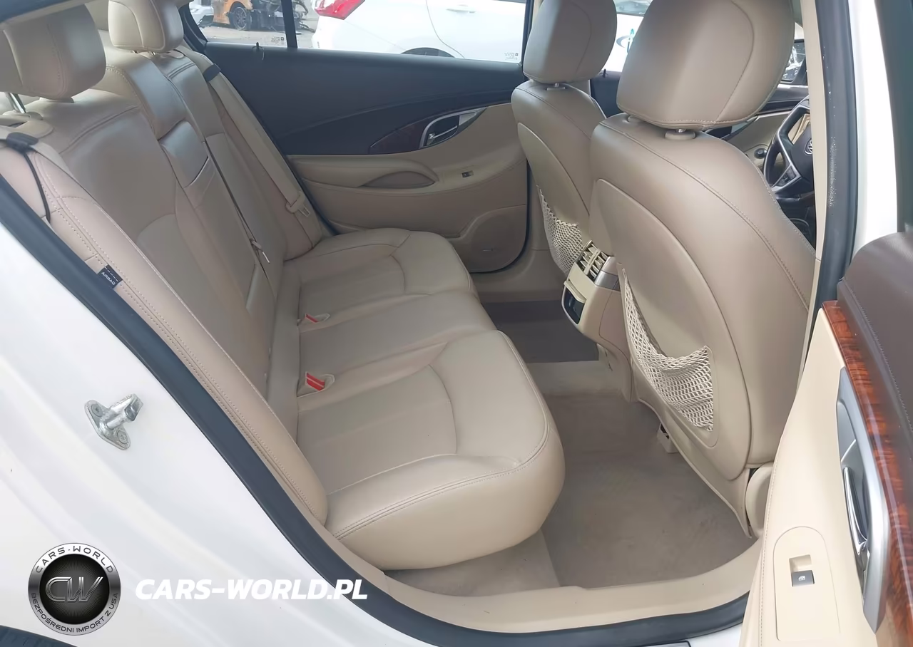 2010 Buick Lacrosse Cxs VIN:1G4GE5GV4AF317367 - 8