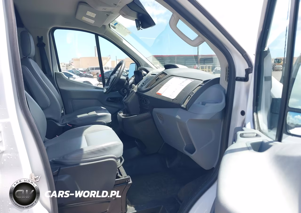 2018 Ford Transit-150 VIN:1FTYE1ZM3JKB11051 - 5