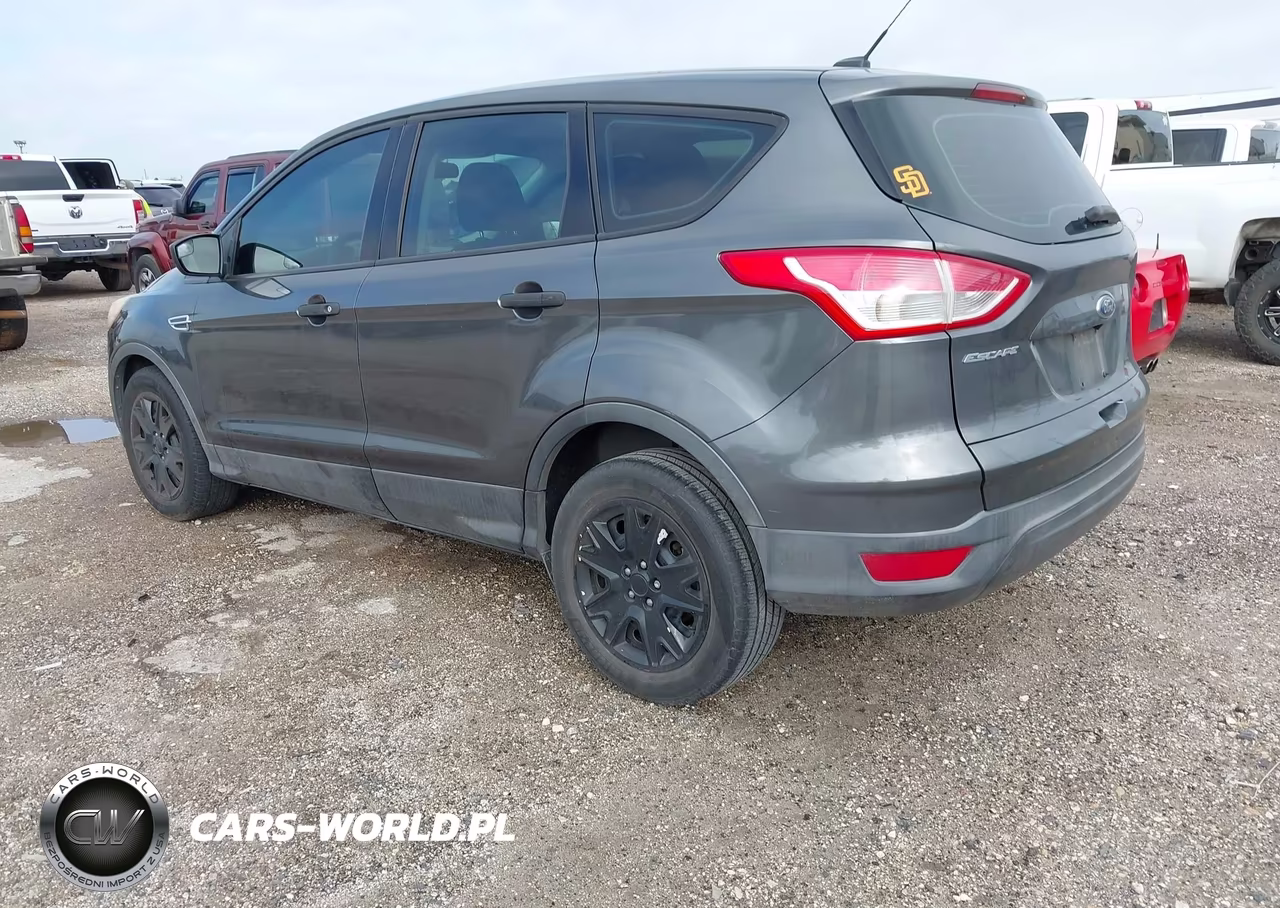 2015 Ford Escape S VIN:1FMCU0F79FUB93283 - 3