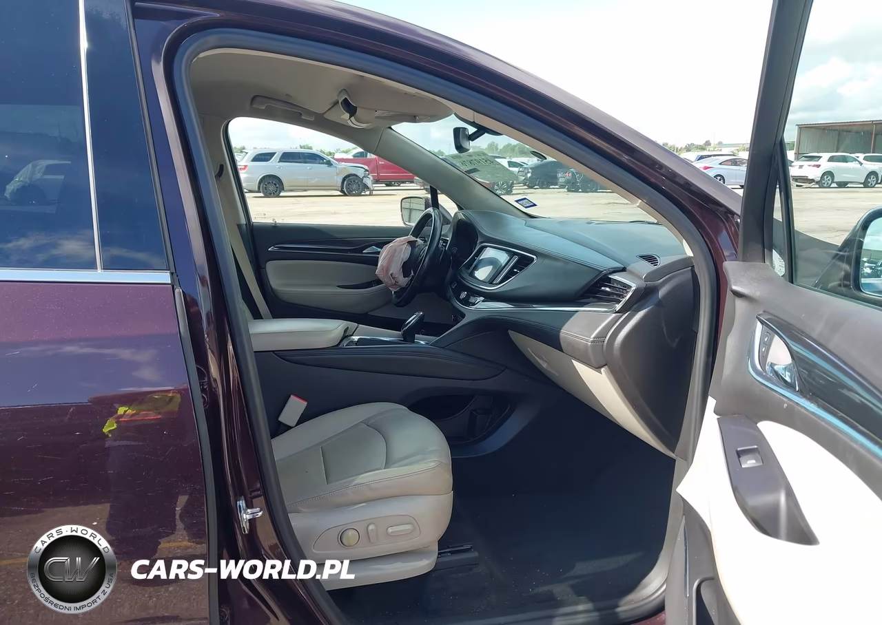 2018 Buick Enclave Essence VIN:5GAERBKW0JJ284753 - 5