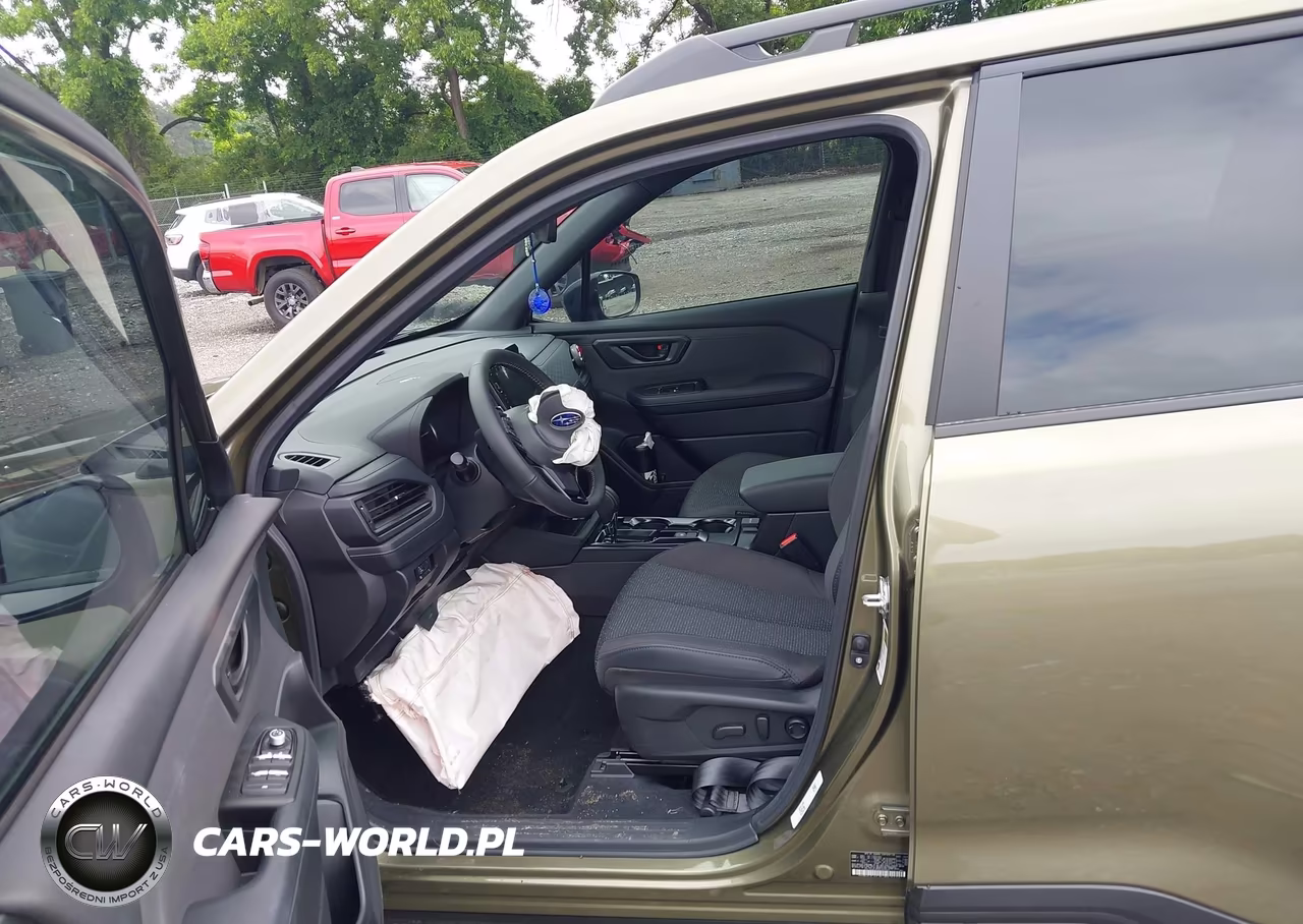 2026 Subaru Forester Premium VIN:4S4SLDD68T3038080 - 5