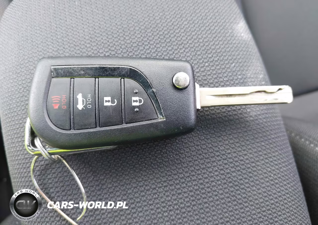 2024 Toyota Corolla Le VIN:5YFB4MDE6RP109558 - 11