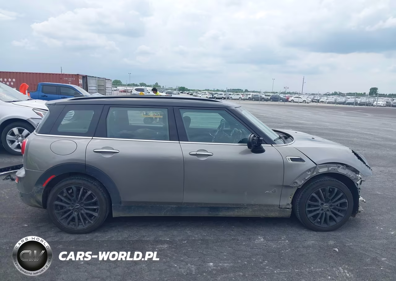 2017 Mini Clubman Cooper VIN:WMWLU1C5XH2F27560 - 14