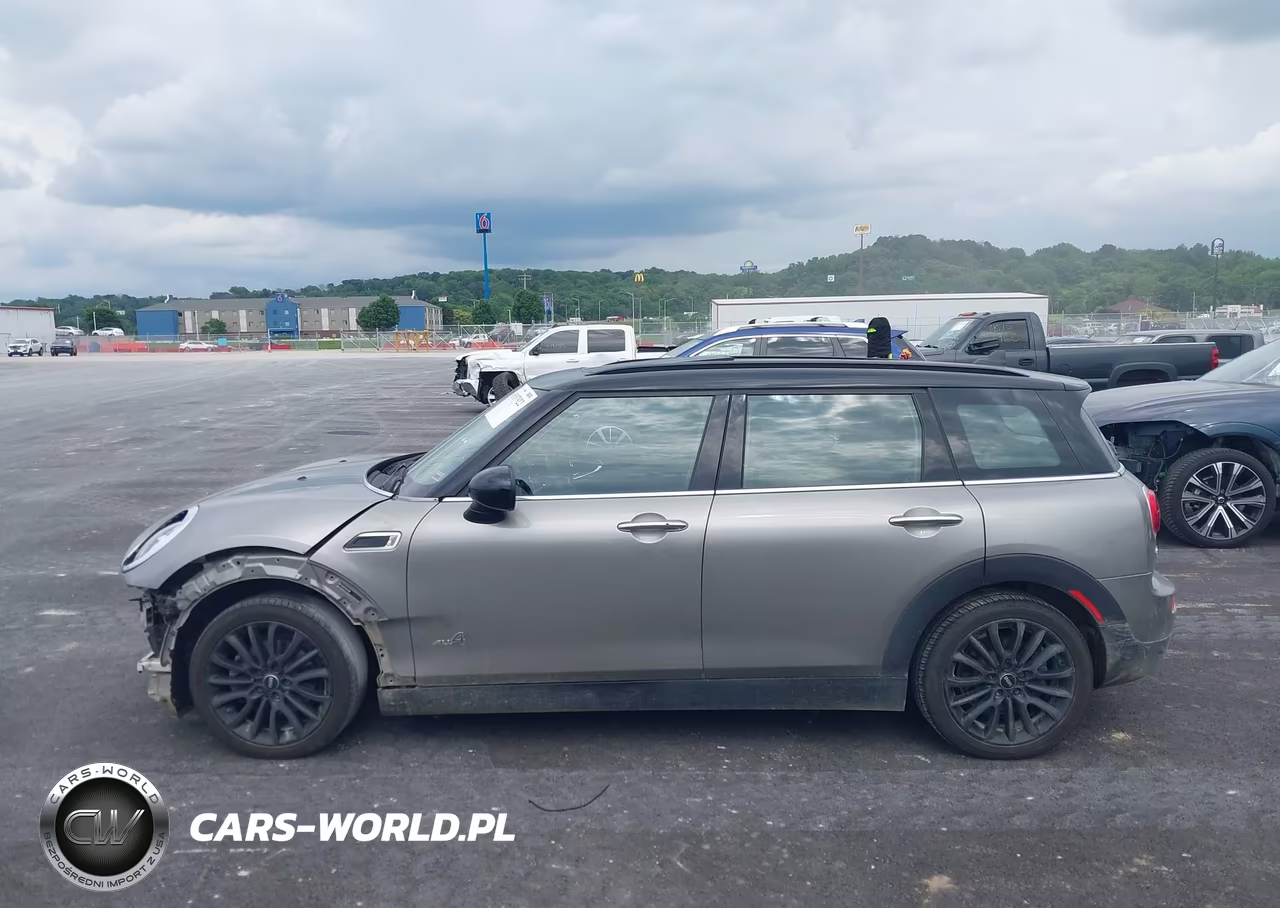 2017 Mini Clubman Cooper VIN:WMWLU1C5XH2F27560 - 15