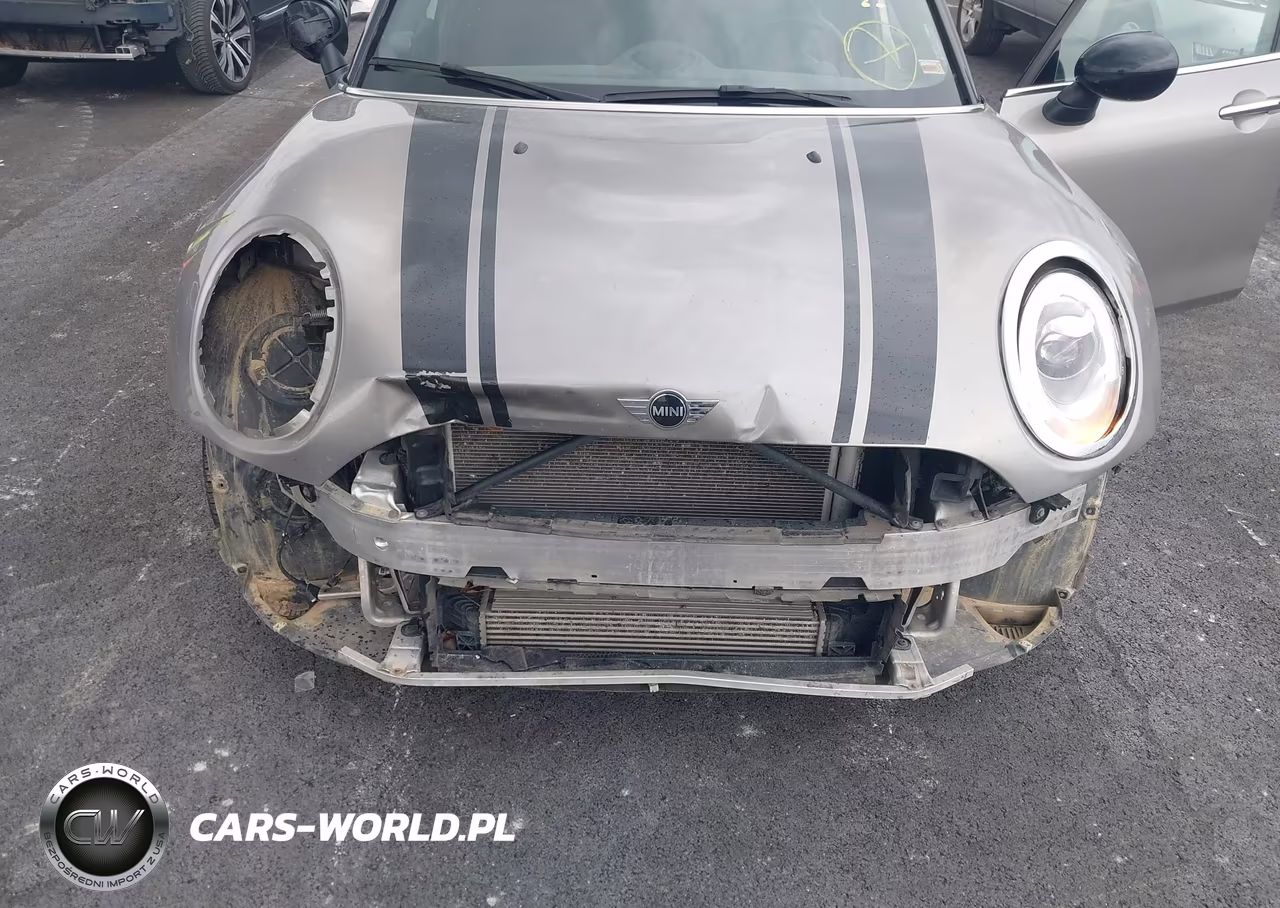 2017 Mini Clubman Cooper VIN:WMWLU1C5XH2F27560 - 6