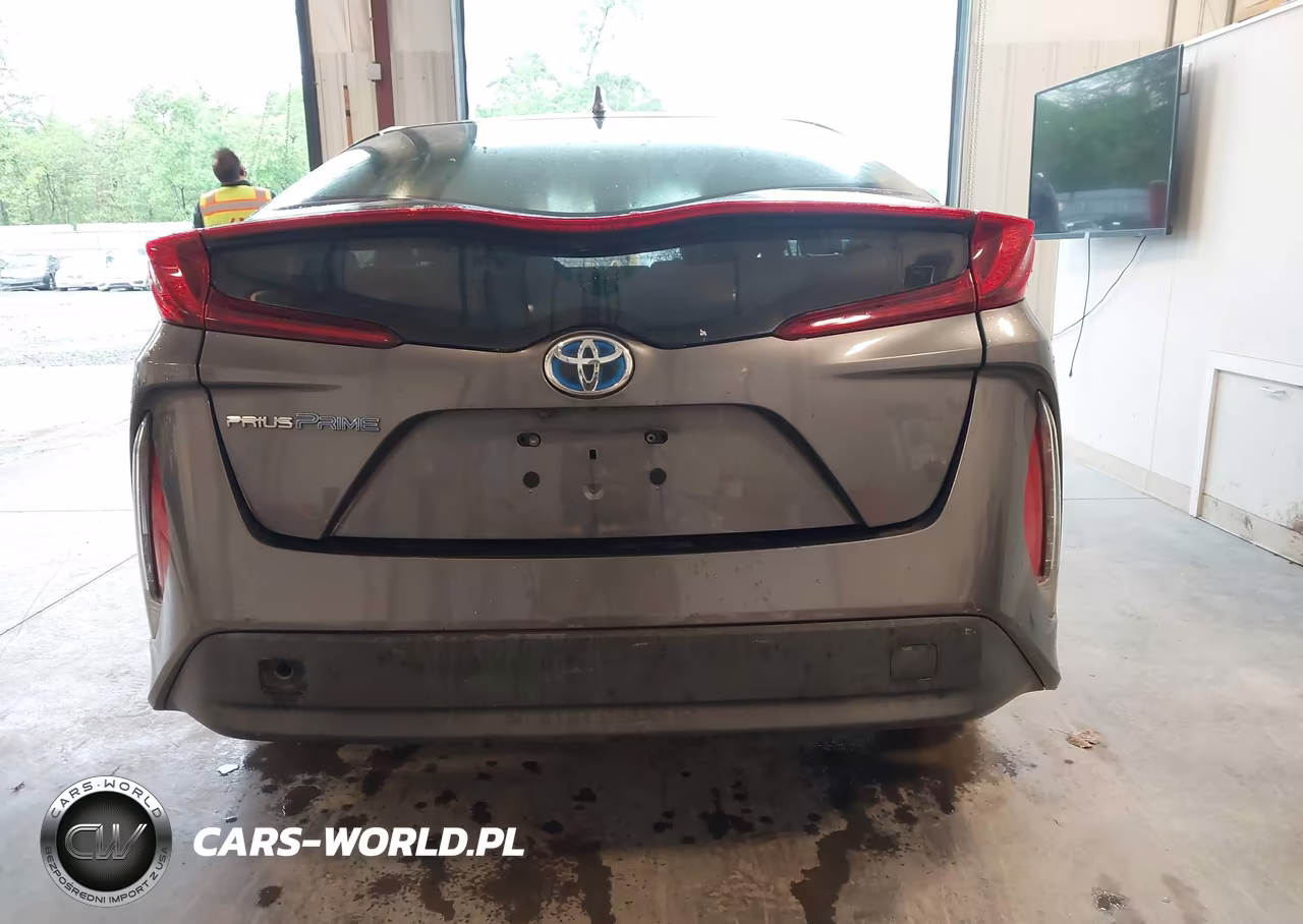 2017 Toyota Prius Prime Premium VIN:JTDKARFP4H3051512 - 16