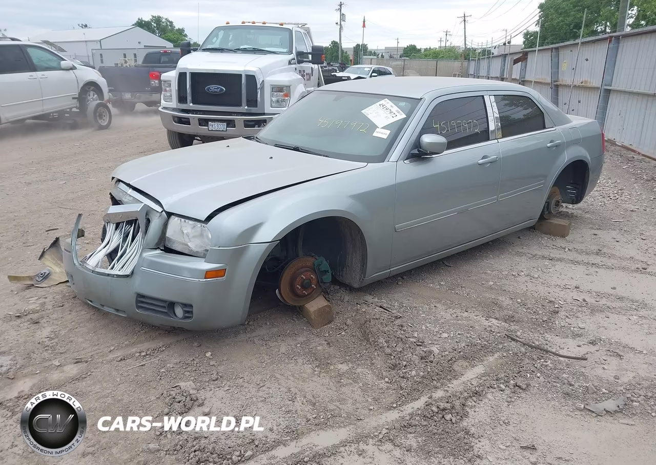 2005 Chrysler 300 Touring VIN:2C3AA53G35H508686 - 2