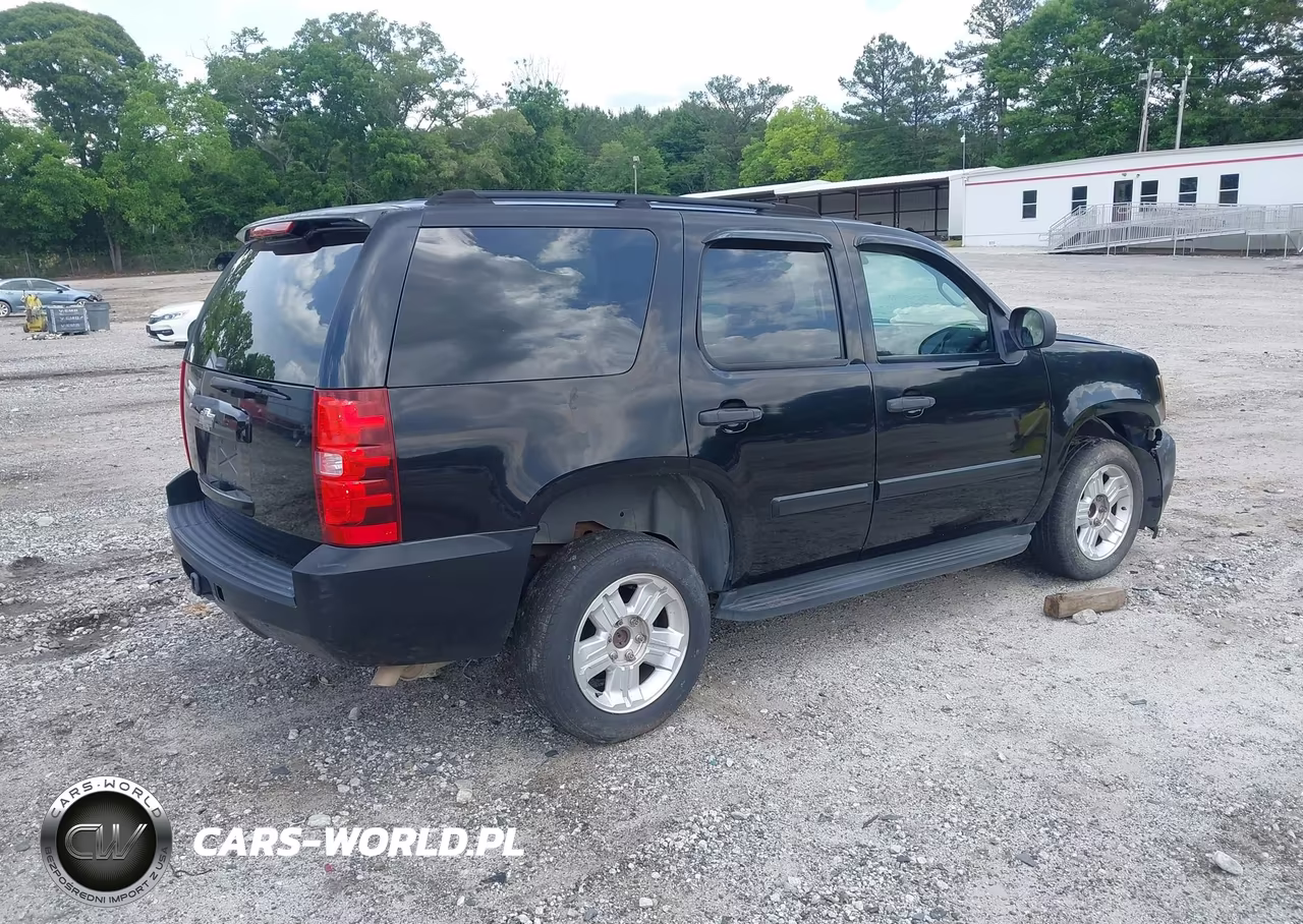 2007 Chevrolet Tahoe Ls VIN:1GNFC13C47R287675 - 4