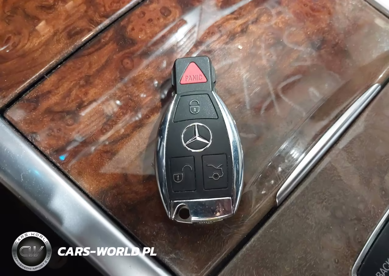 2014 Mercedes-Benz E 350 VIN:WDDHF5KB6EA974442 - 11