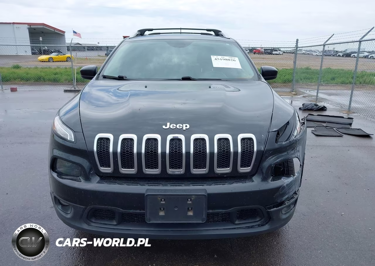 2018 Jeep Cherokee Latitude Plus 4X4 VIN:1C4PJMLB9JD535791 - 12