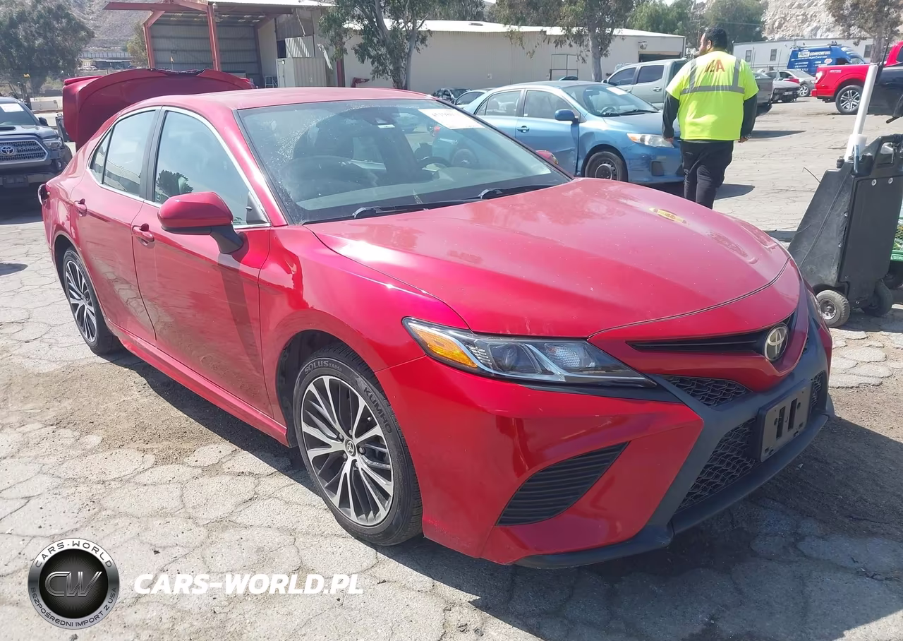 2020 Toyota Camry Se