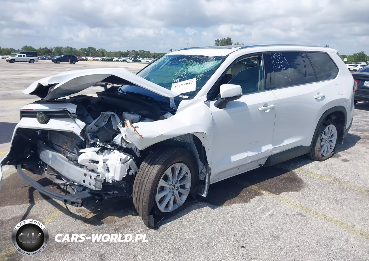 2025 Toyota Grand Highlander Hybrid Xle VIN:5TDACAB54SS046294 - 2