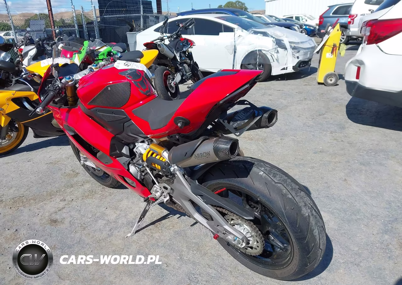 2025 Ducati Panigale V2-V2 S VIN:ZDMHAU8T2SB001104 - 3