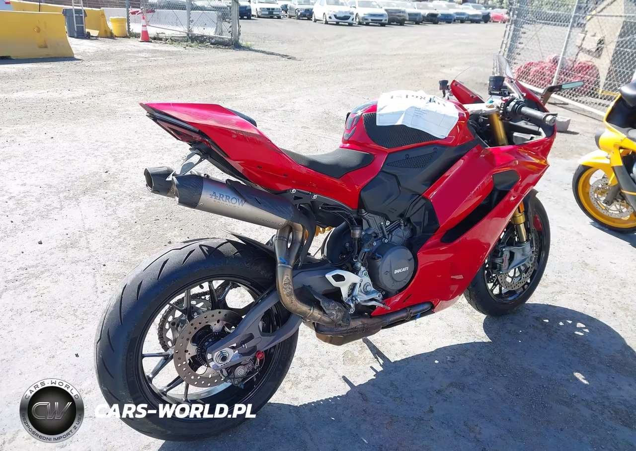 2025 Ducati Panigale V2-V2 S VIN:ZDMHAU8T2SB001104 - 4
