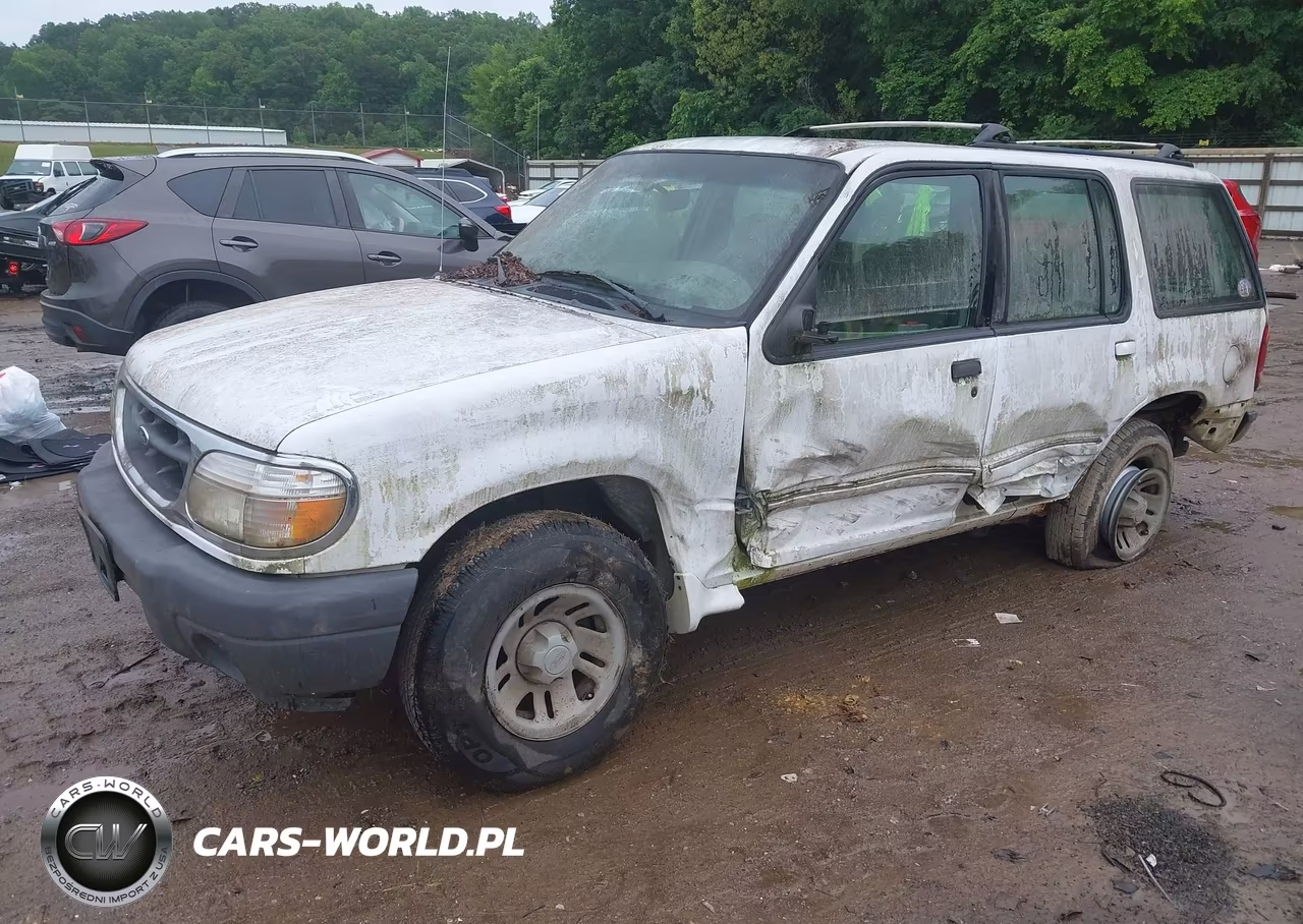 2000 Ford Explorer Xl Fleet VIN:1FMZU71X8YUB43925 - 2