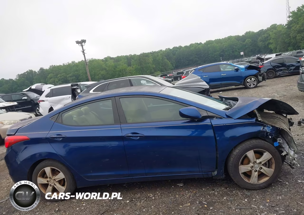 2013 Hyundai Elantra Gls VIN:KMHDH4AE1DU632978 - 13