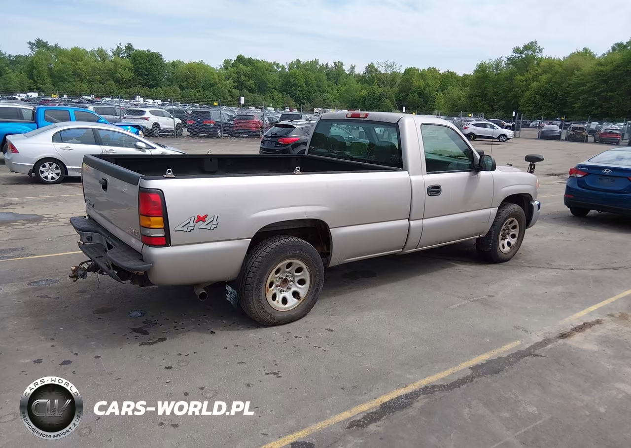 2007 GMC Sierra 1500 Classic Work Truck VIN:3GTEK14X17G218001 - 4