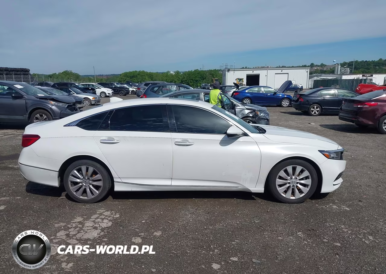 2020 Honda Accord Touring VIN:1HGCV2F95LA002892 - 13