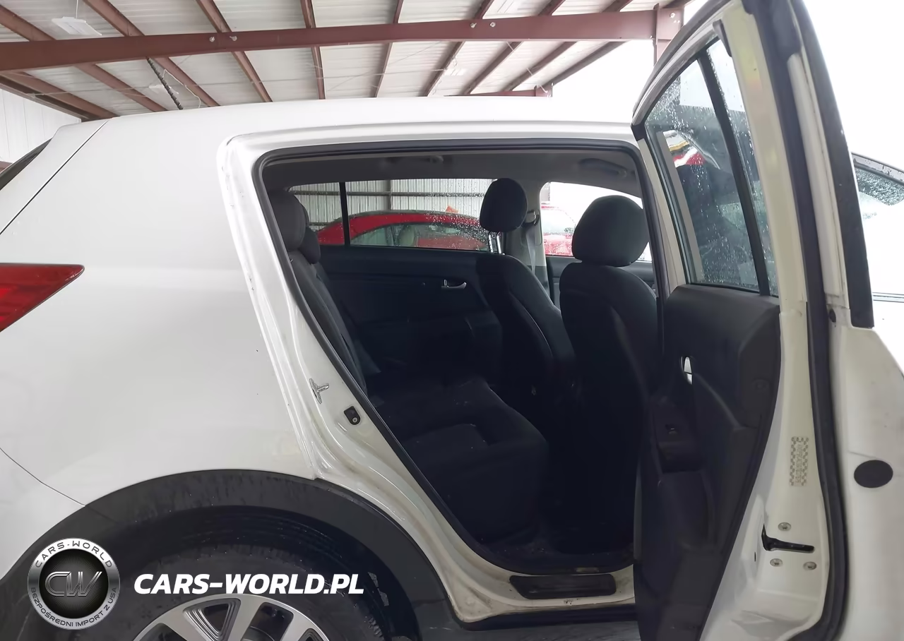 2016 Kia Sportage Lx VIN:KNDPBCAC5G7837878 - 8