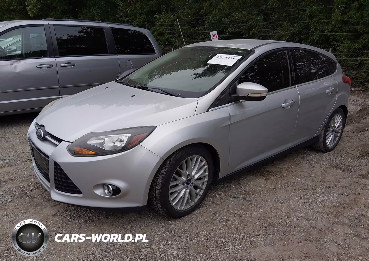 2014 Ford Focus Titanium VIN:1FADP3N26EL397752 - 2