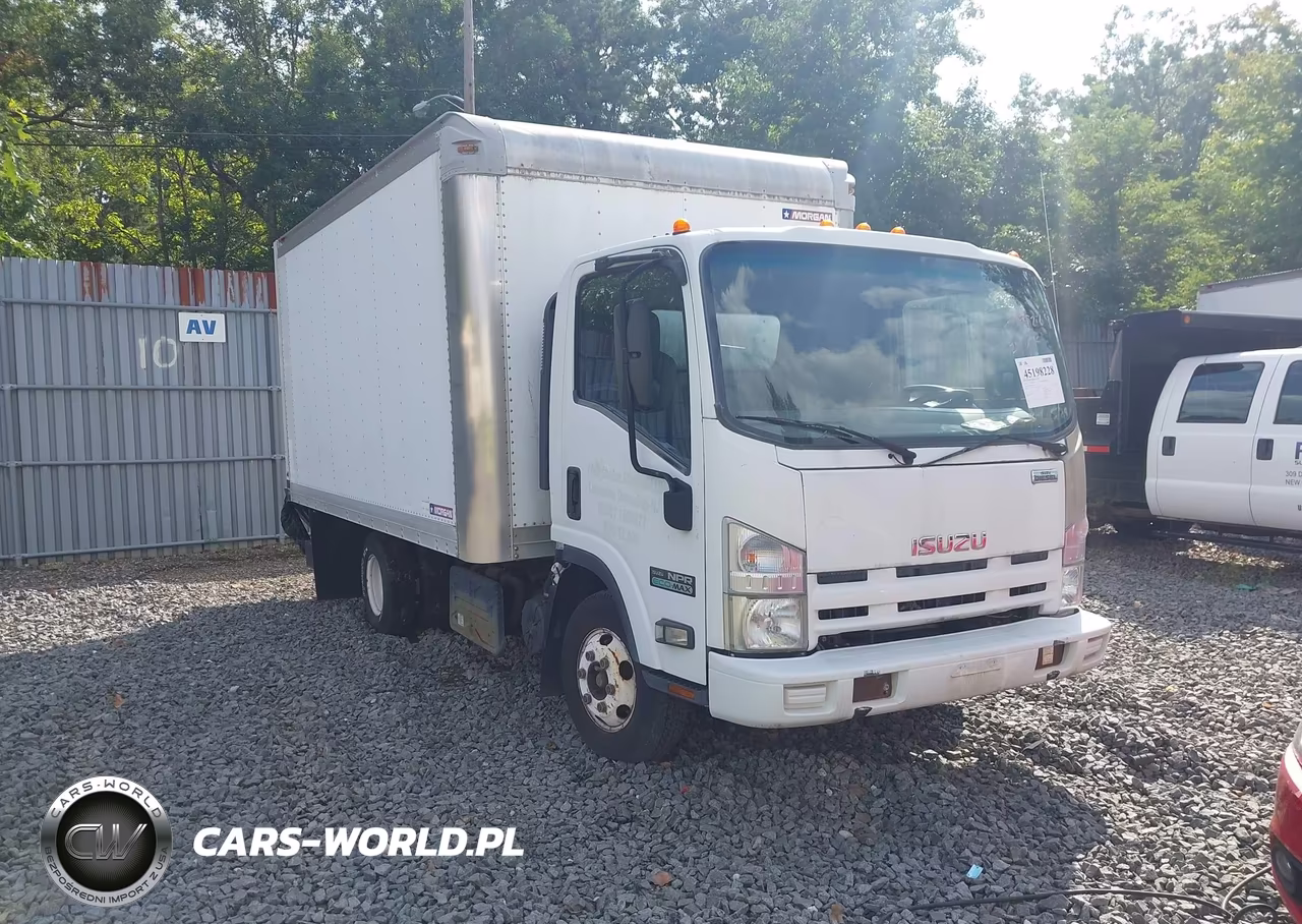 2013 Isuzu Npr Dsl Reg At Eco-Max