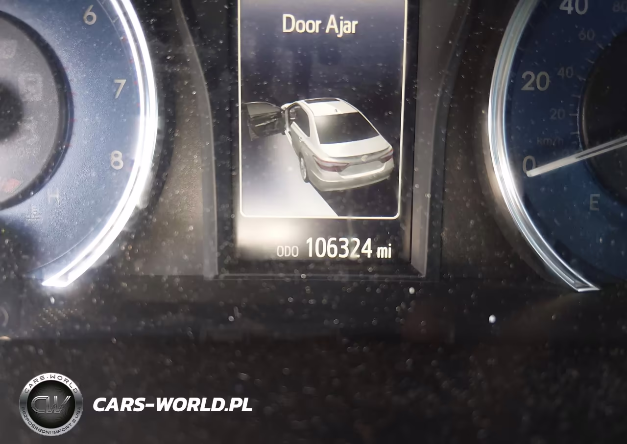 2016 Toyota Camry Le VIN:4T4BF1FK6GR533710 - 16