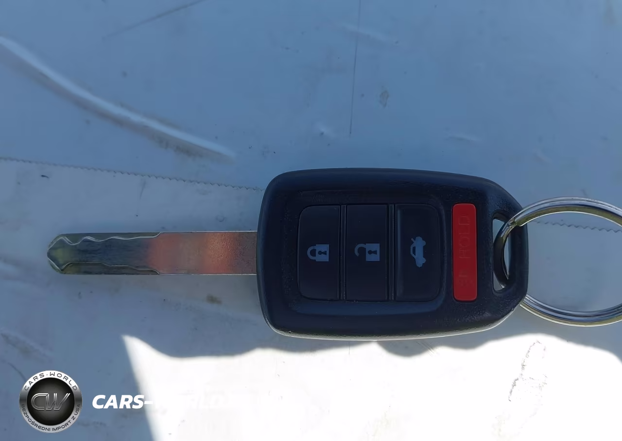 2015 Honda Accord Sport VIN:1HGCR2F57FA265519 - 11