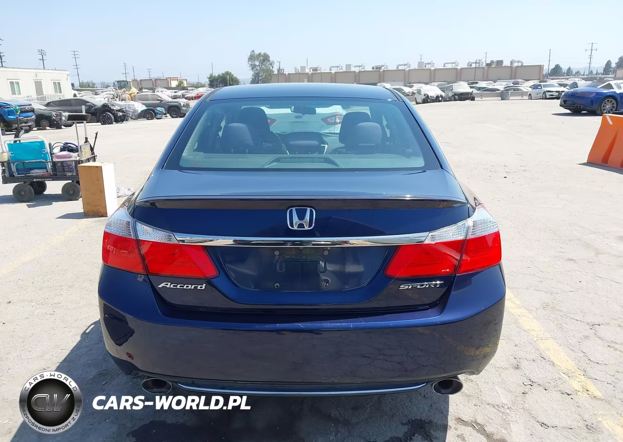 2015 Honda Accord Sport VIN:1HGCR2F57FA265519 - 16