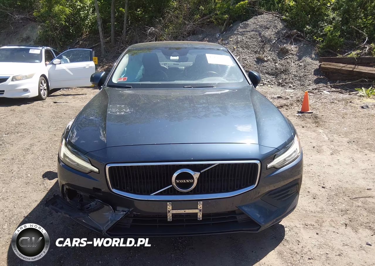 2019 Volvo S60 T6 Momentum VIN:7JRA22TK2KG004490 - 12