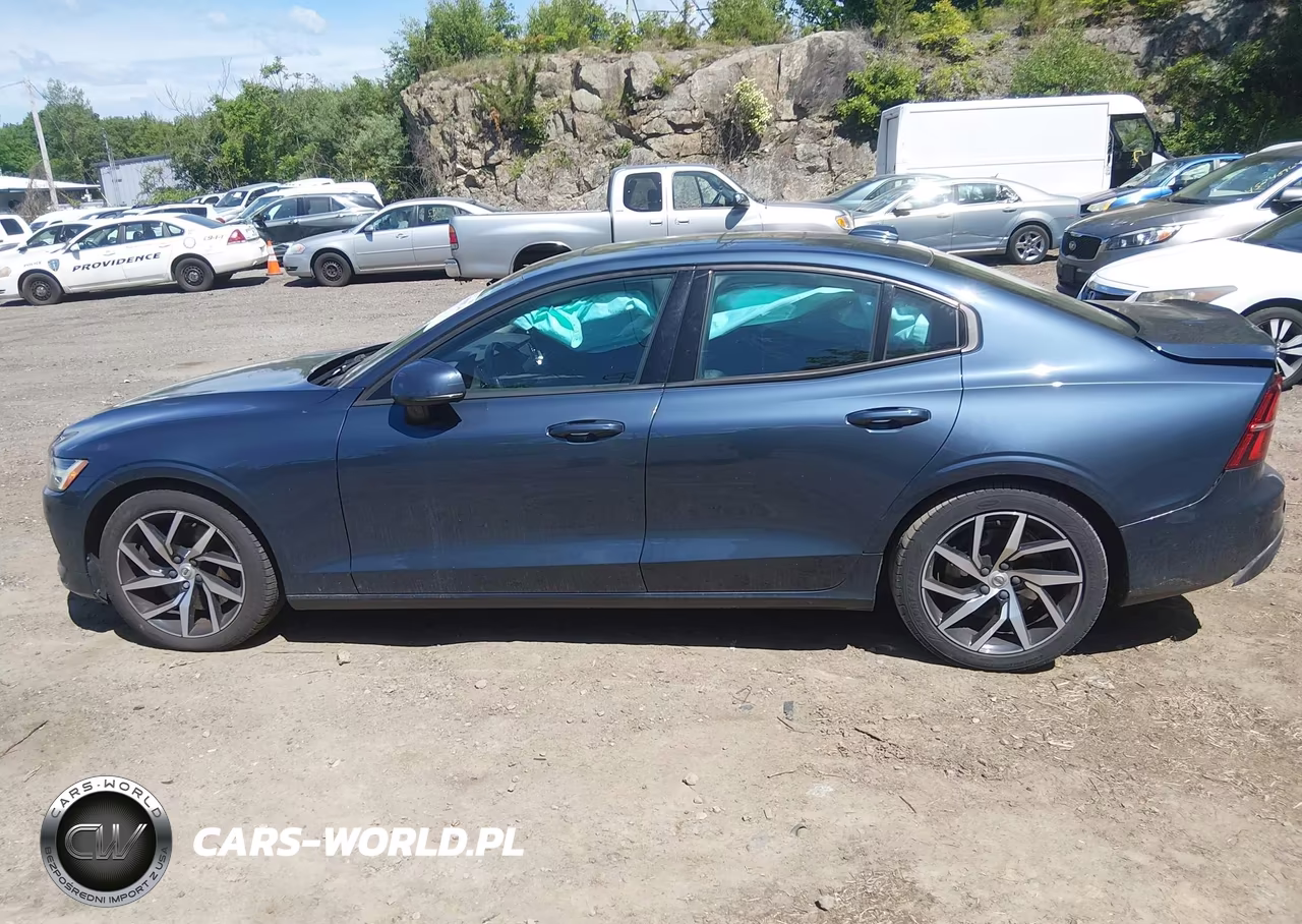 2019 Volvo S60 T6 Momentum VIN:7JRA22TK2KG004490 - 14