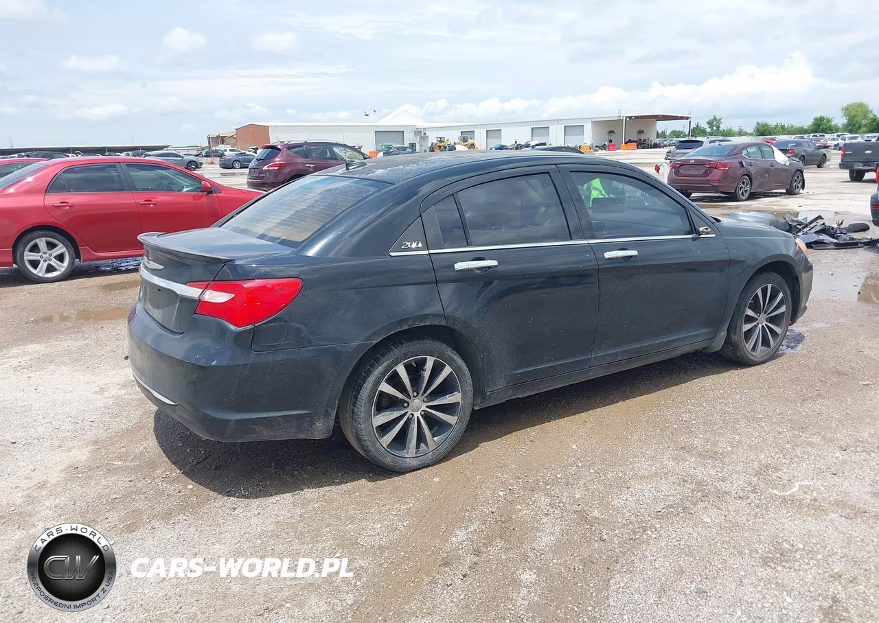 2013 Chrysler 200 Limited VIN:1C3CCBCG8DN526995 - 4