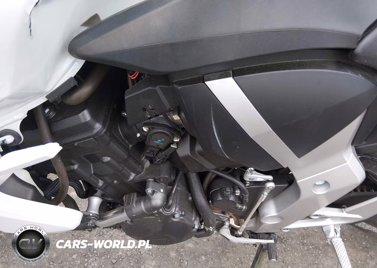 2013 Honda Cb1000 R VIN:ZDCSC6016DF210187 - 9