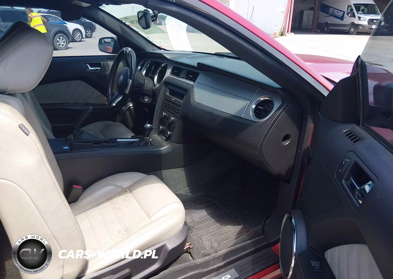 2012 Ford Mustang V6 Premium VIN:1ZVBP8EM3C5217982 - 5